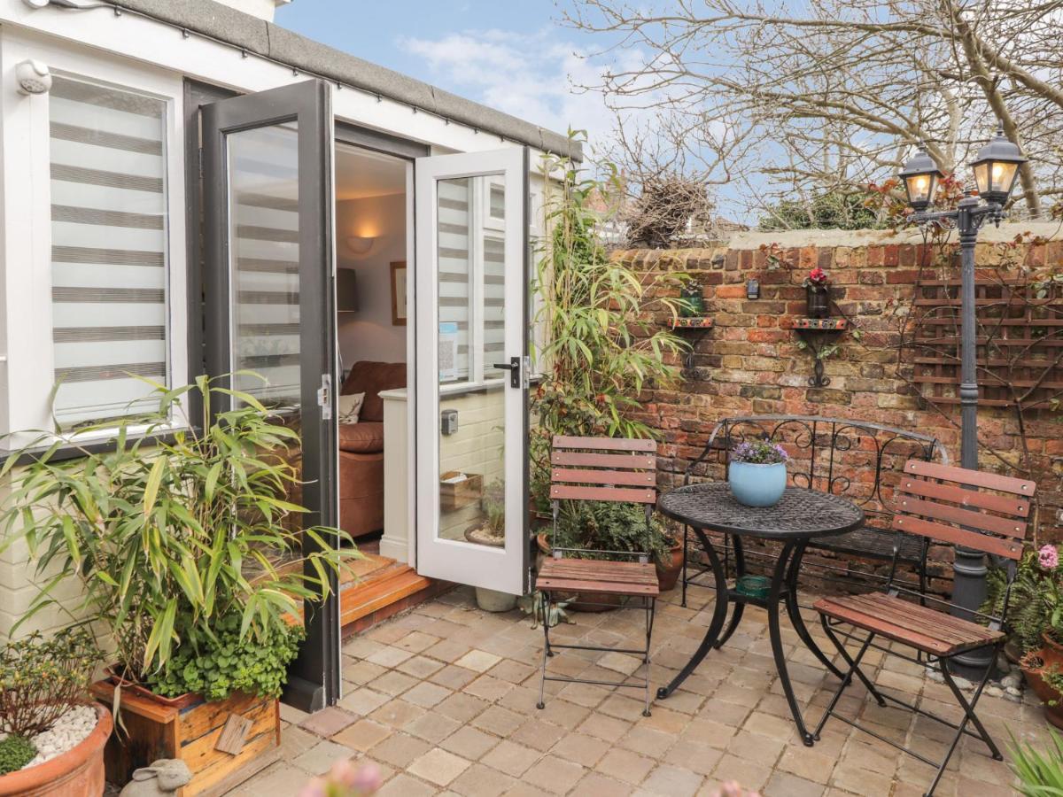 Rose Holiday home *